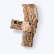 dádýrahorn (deer antlers) L John Dog